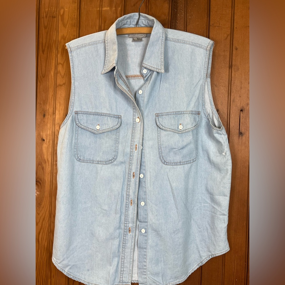 Vintage Sorrel Denim Sleeveless Button Down NWOT